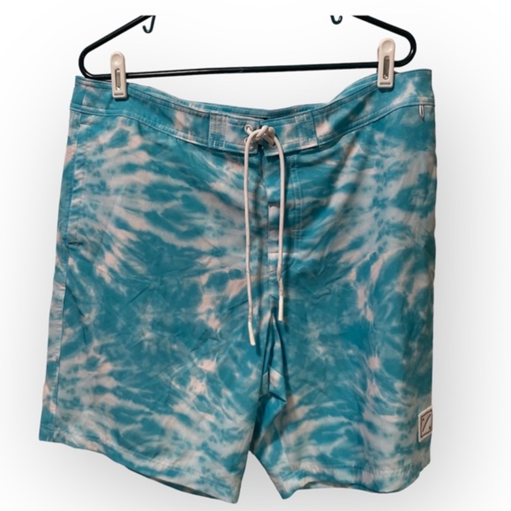 American Eagle Swim Trunks Mens Size XL Pockets Front Tie Velcro Fly
